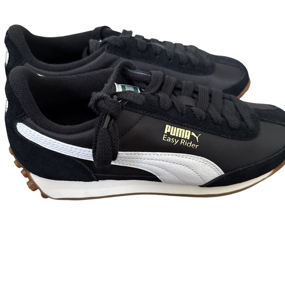 Size 6.5 - Puma Easy Rider Vintage Black White W